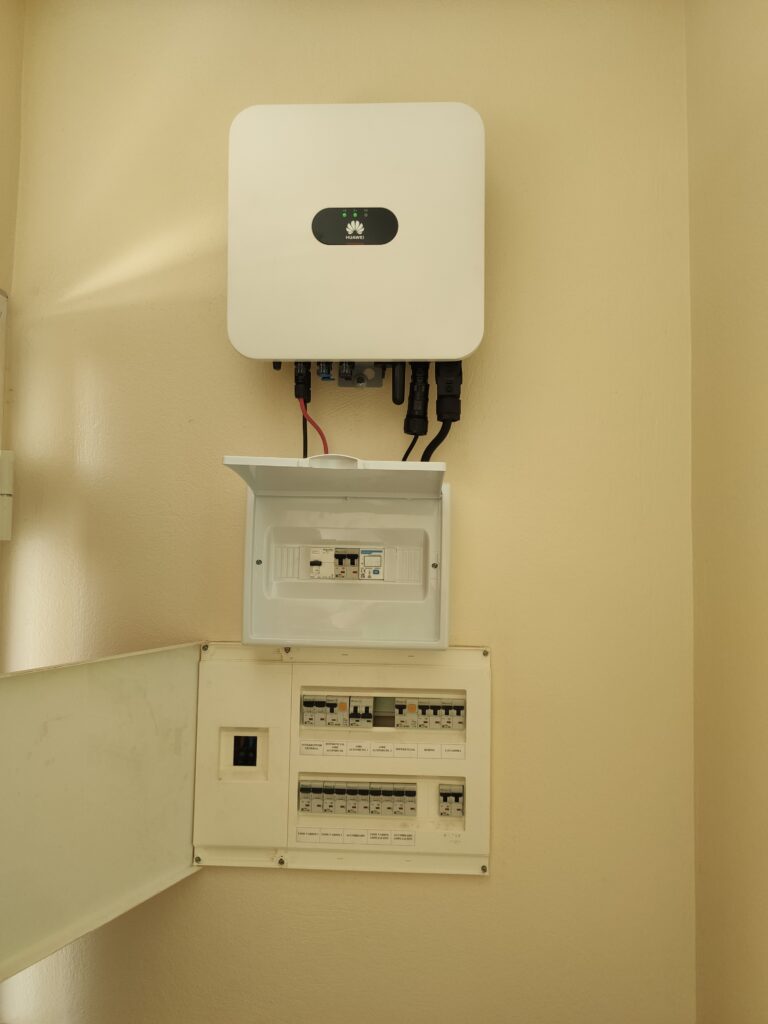 Instalación de paneles fotovoltaicos para viviendas en Granada y Almería